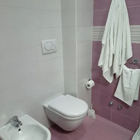 La Luna E Il Sole בארלטה